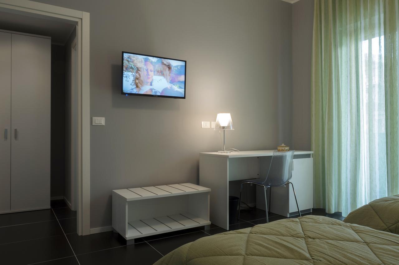 B&B L’Angolino Montesilvano Marina Esterno foto