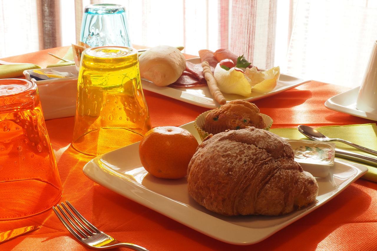 B&B L’Angolino Montesilvano Marina Esterno foto